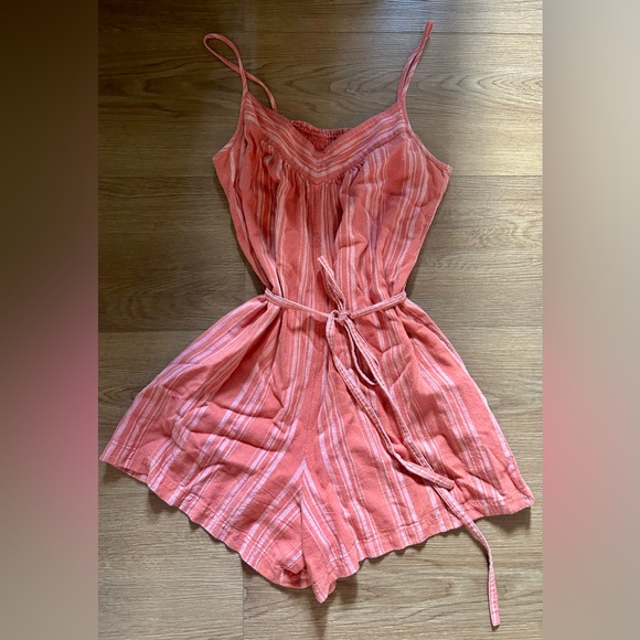 Uniqlo Pink Stripe Linen Blend Romper Sz.S - Picture 1 of 7